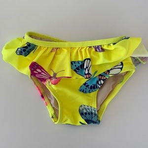 Swuimsuit bottoms size 6-9 months never been worn